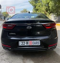 Kia Cadenza